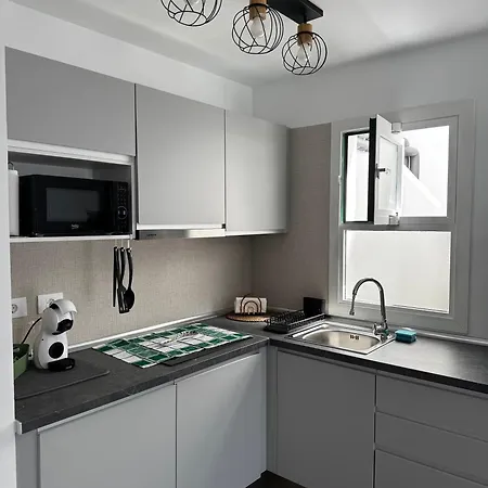 Sally's Nest Apartment *
